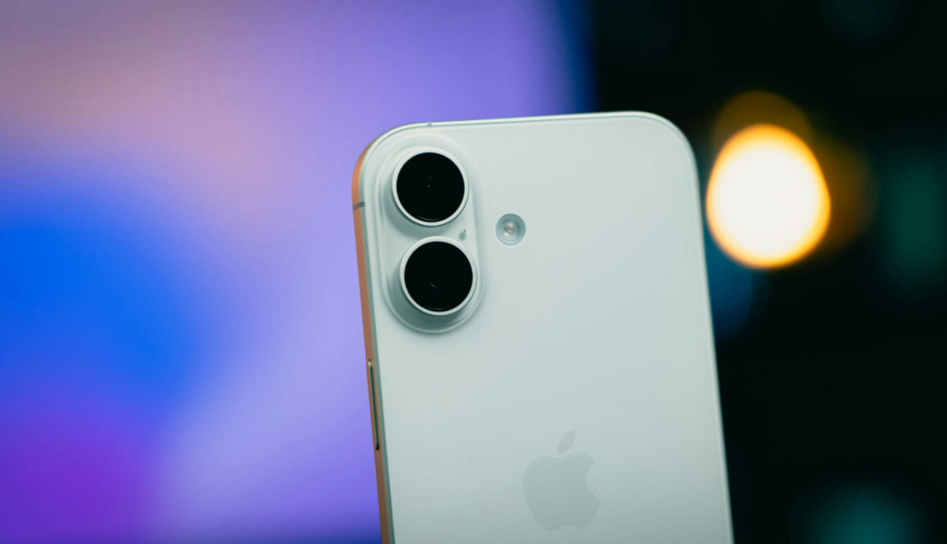 iPhone 18